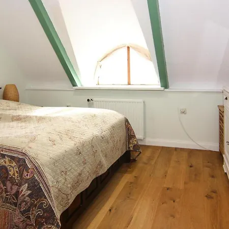Holiday Home Alte Weinstube, Emmelsbuell 度假居