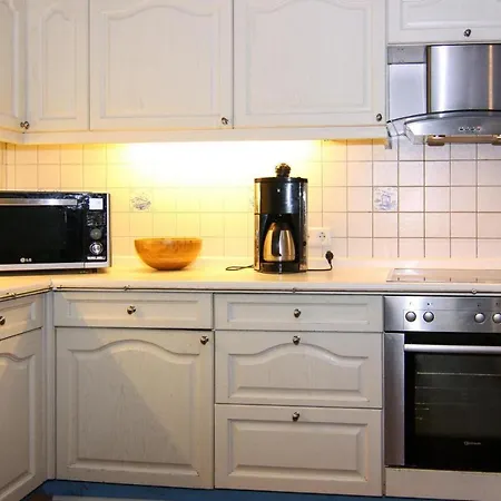 Holiday Home Alte Weinstube, Emmelsbuell